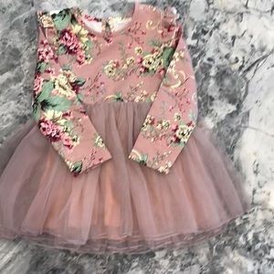 NWOT Beautiful floral dress